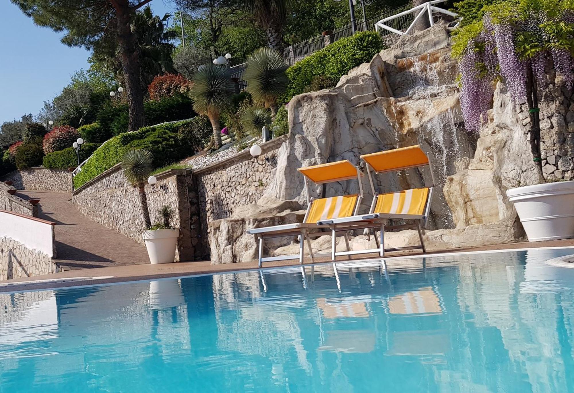Villa Al Rifugio Cava De' Tirreni Ngoại thất bức ảnh